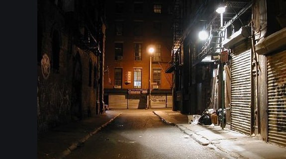 New York Alley 1751108582
